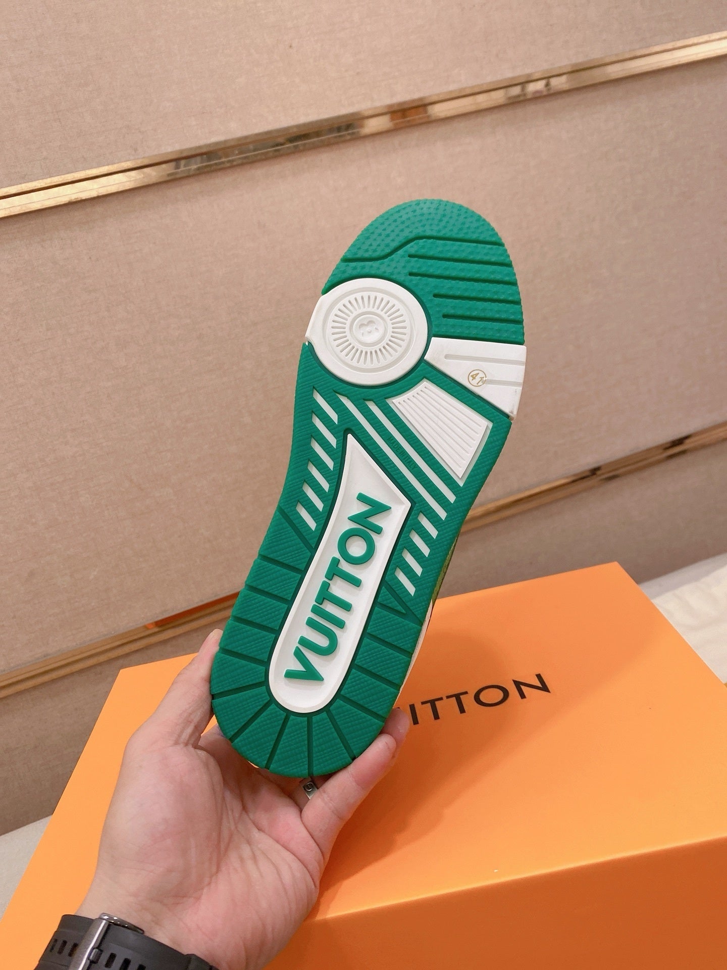 LOUIS VUITTON TRAINER VERDE