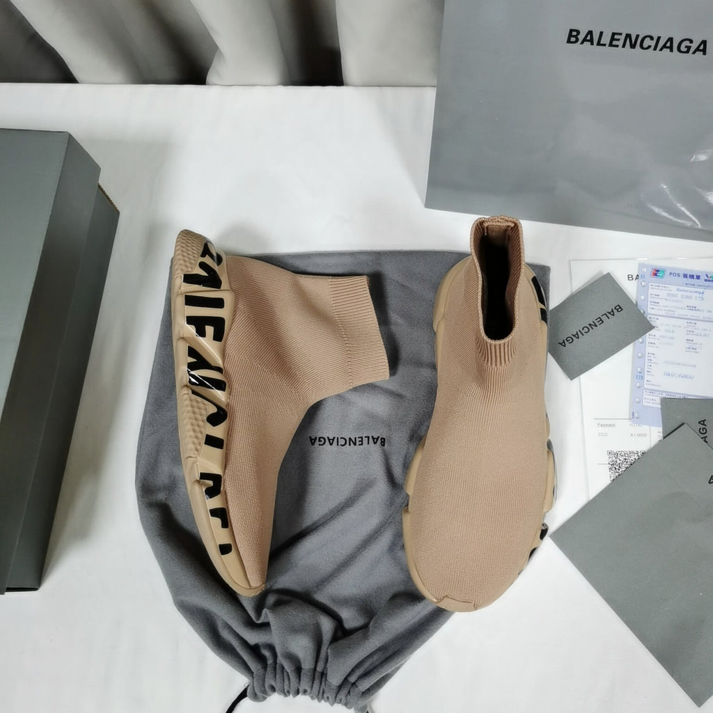BALENCIAGA SPEED 2.0 GRAFFITI CAFE