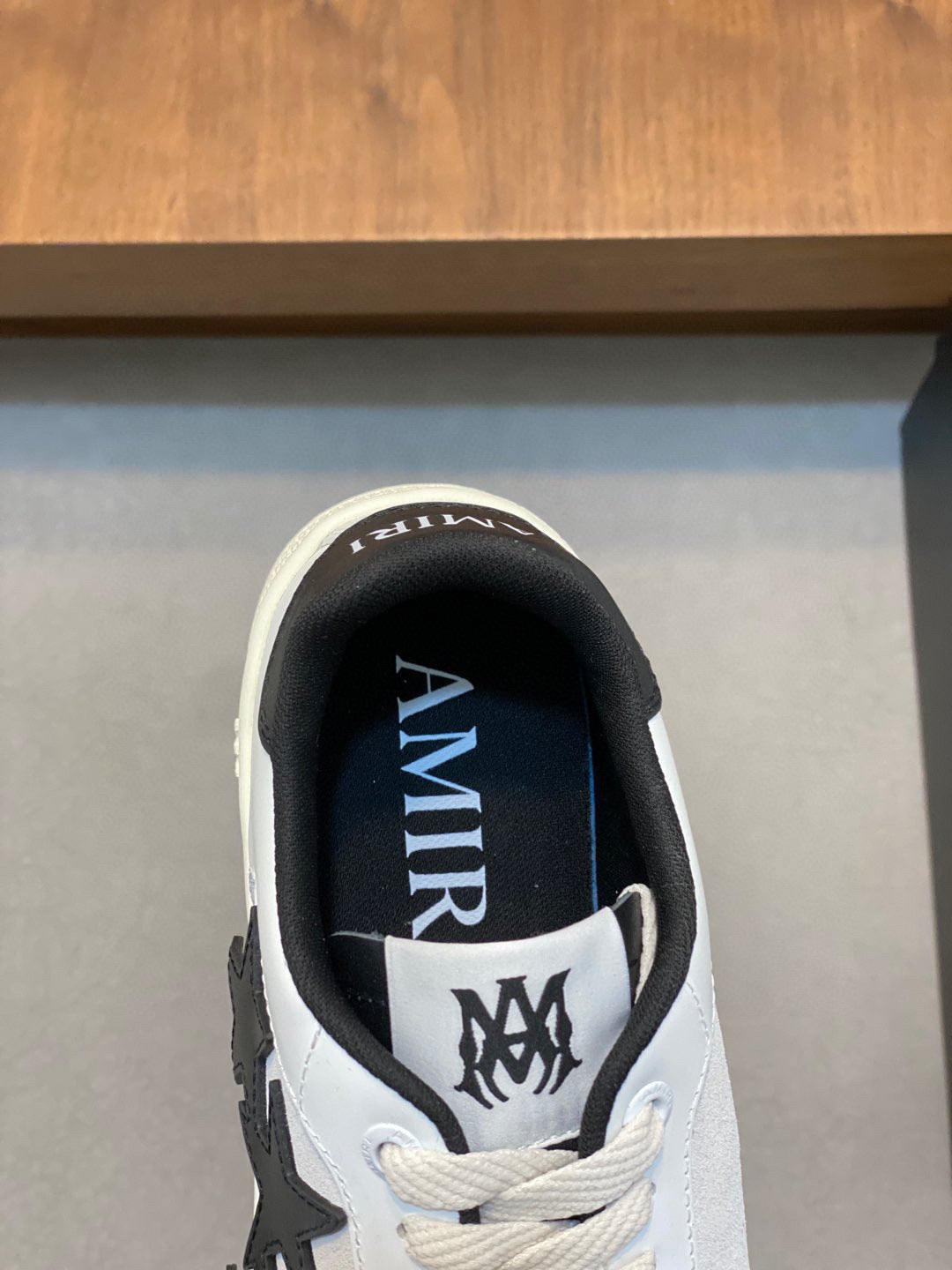AMIRI STAR GAMUZA