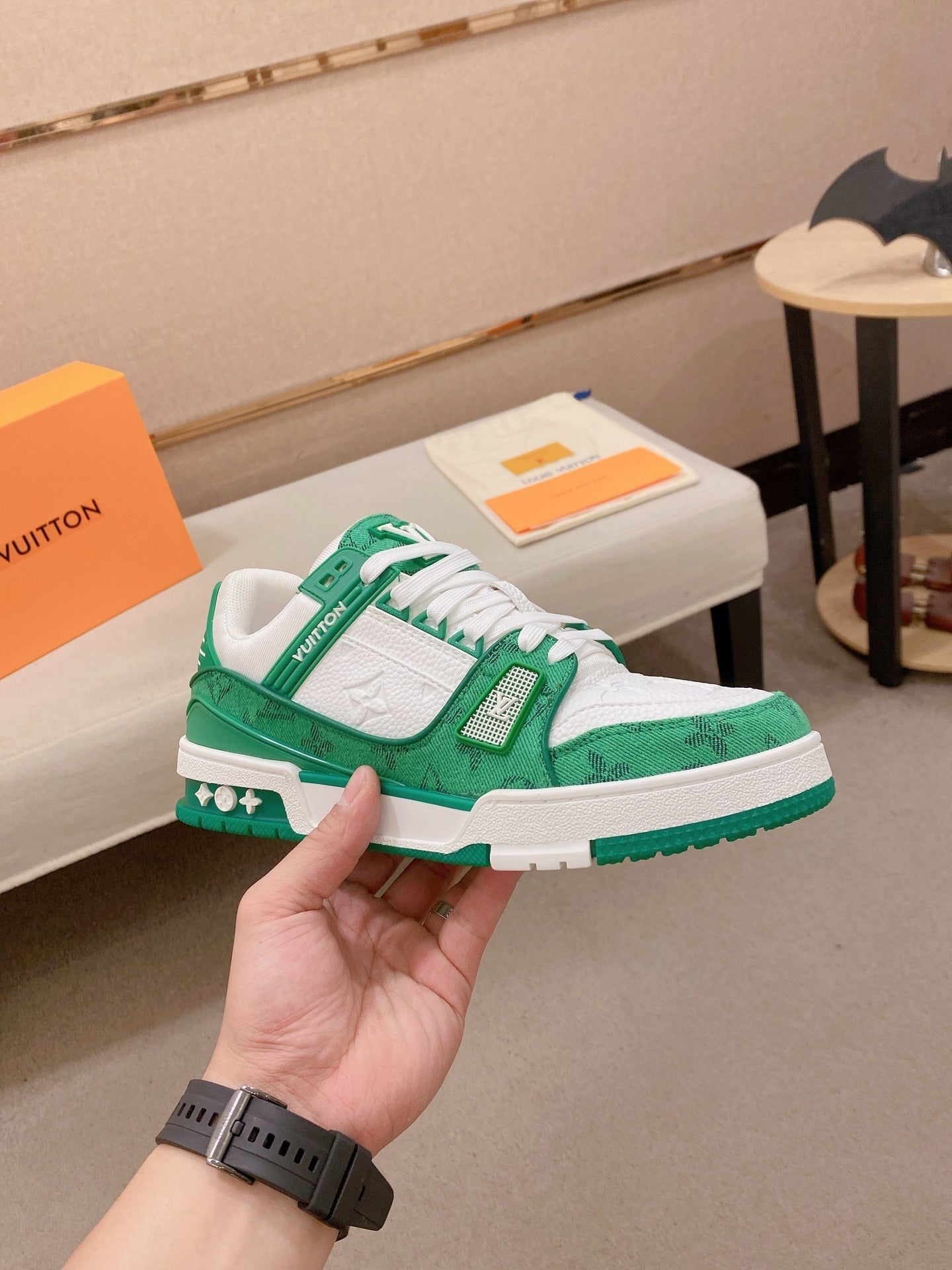 LOUIS VUITTON TRAINER VERDE