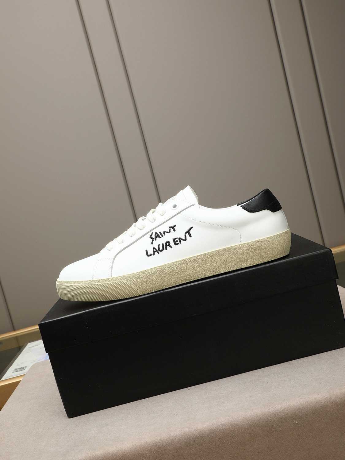 SAINT LAURENT COURT CLASSIC NEGRO