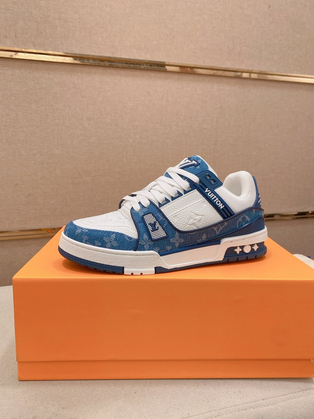 LOUIS VUITTON TRAINER AZUL