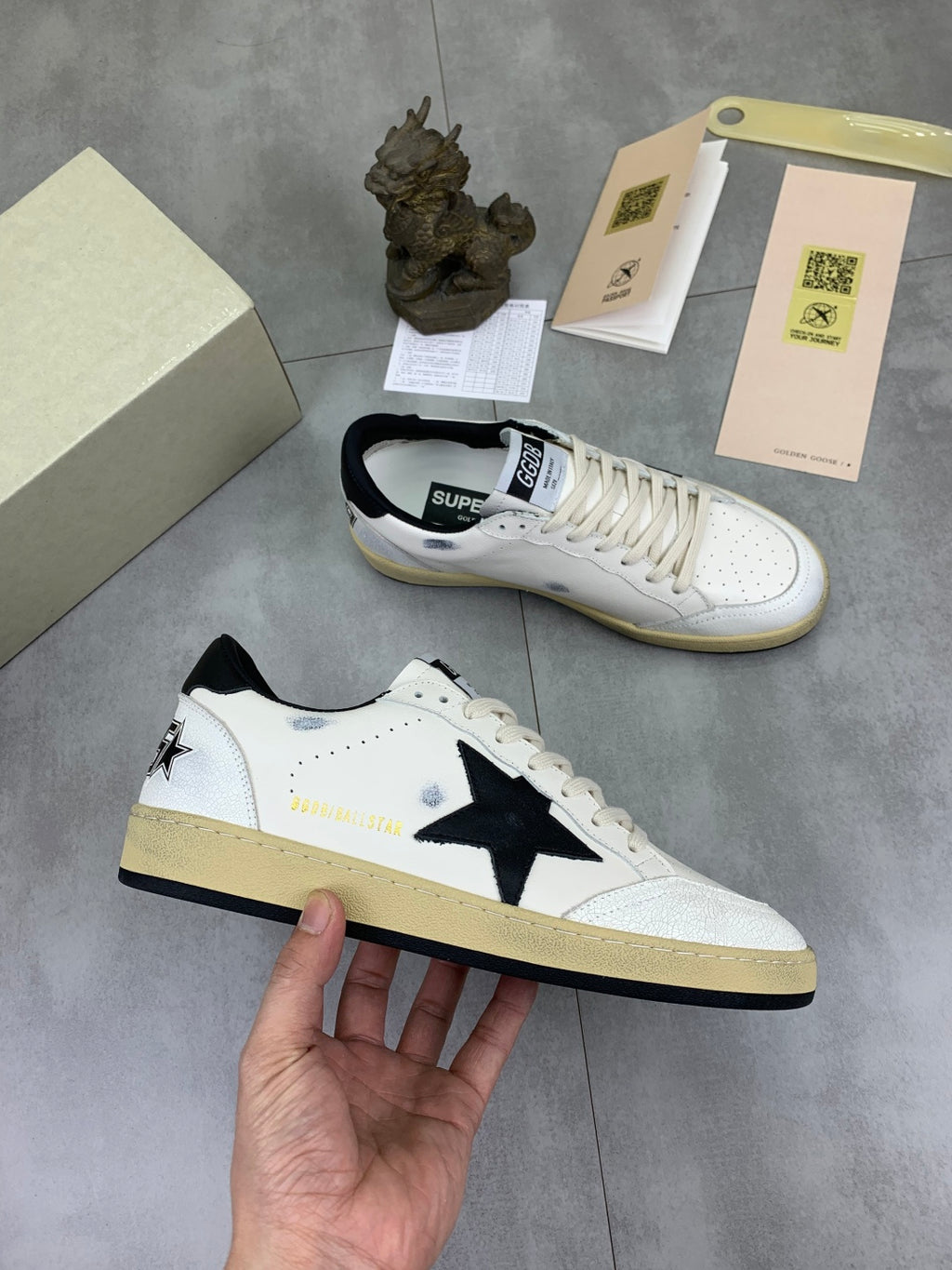 GOLDEN GOOSE BALL STAR NEGRO