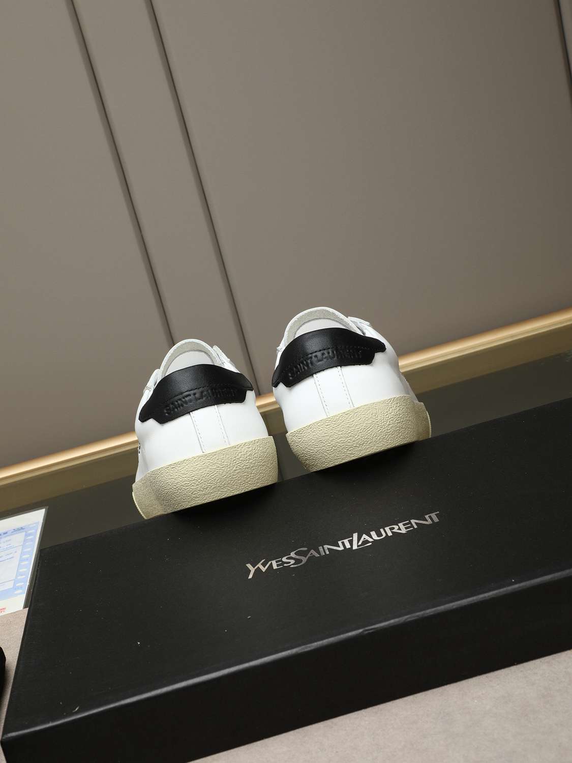 SAINT LAURENT COURT CLASSIC NEGRO
