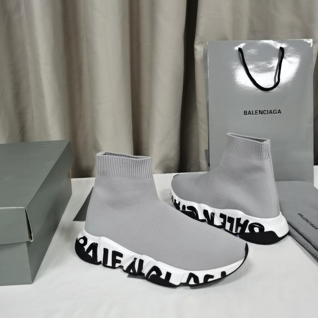BALENCIAGA SPEED 2.0 GRAFFITI GRIS